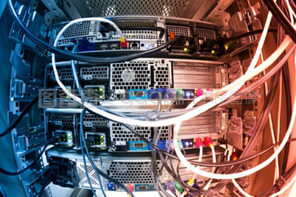 网络服务器与云计算装备技术服务 构建数字化时代的核心基石